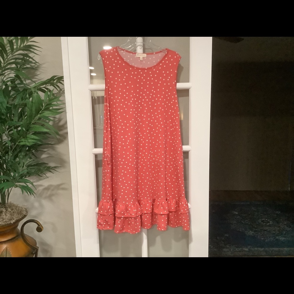 Dress with Ruffle hem XL
